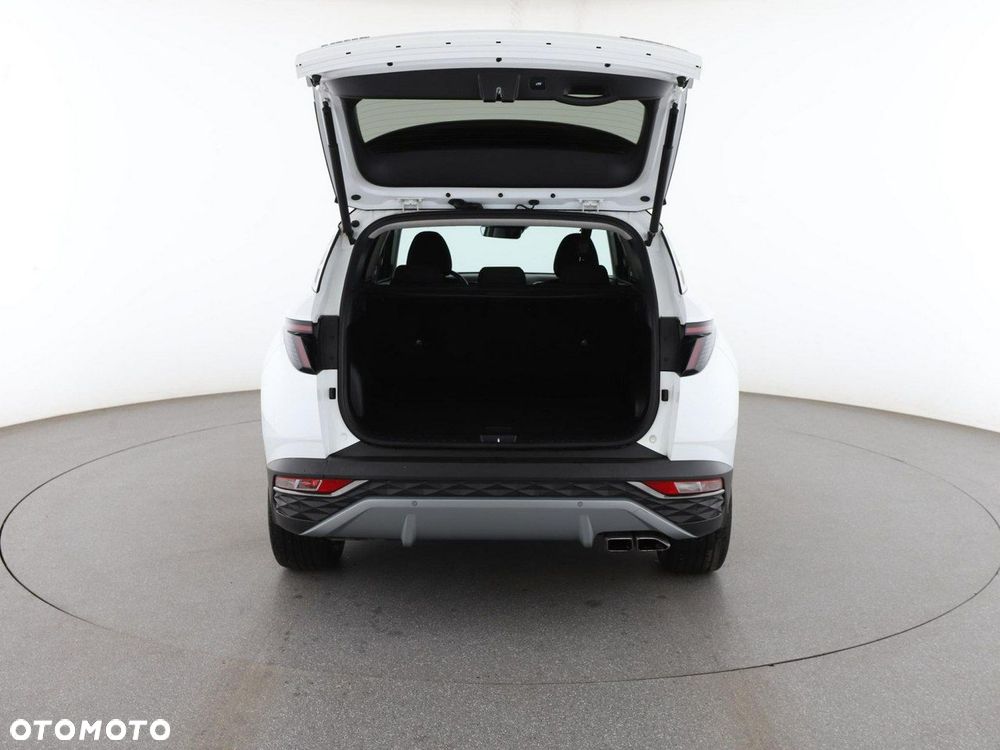 Hyundai Tucson 1.6 CRDi 48V-Hybrid 2WD DCT Trend - 19