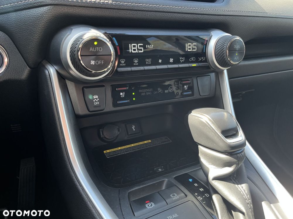 Toyota RAV4 2.5 Hybrid Executive 4x4 - 11