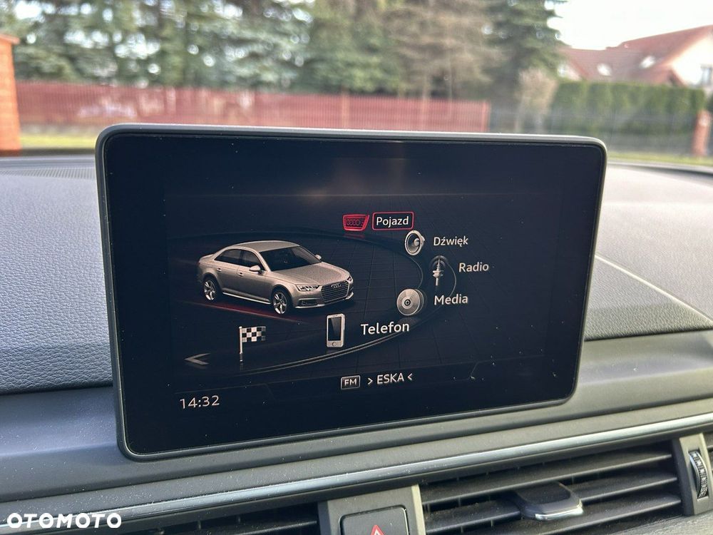 Audi A4 Limousine 2.0 TFSI ultra S tronic - 24