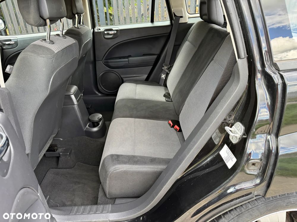 Dodge Caliber 2.0 SE - 16