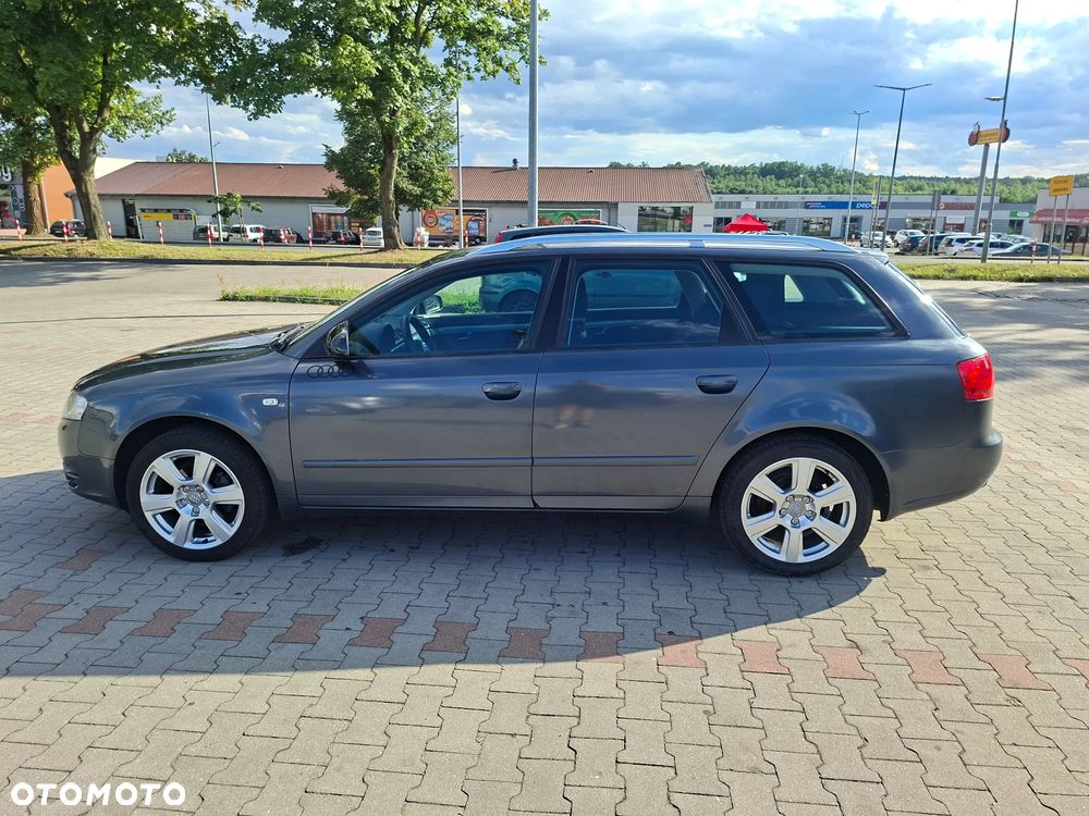 Audi A4 Avant - 2