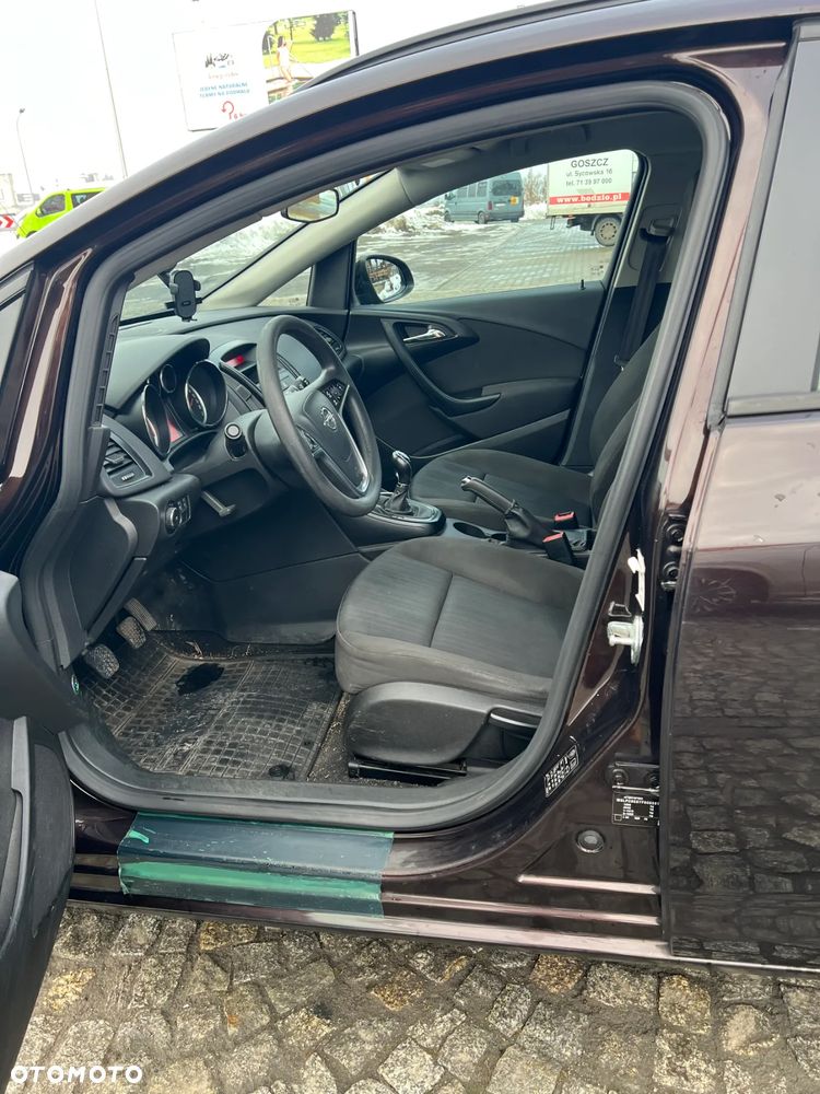 Opel Astra 1.6 Sport - 17