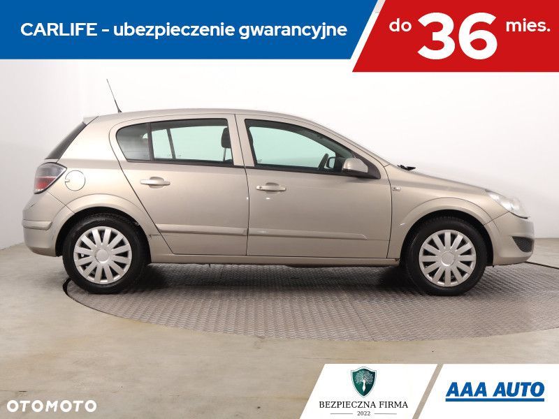 Opel Astra - 8