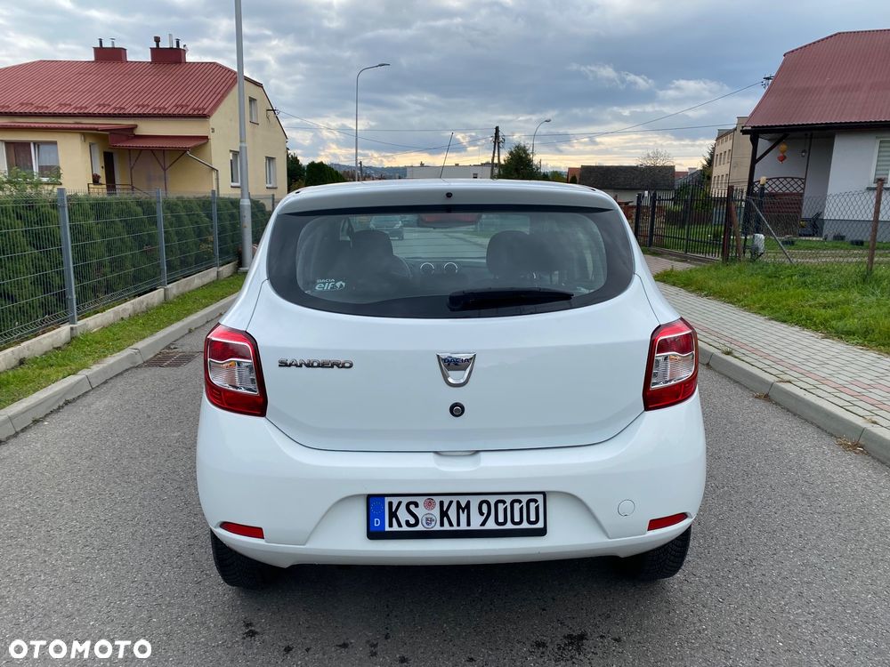 Dacia Sandero 1.2 16V 75 Essentiel - 4