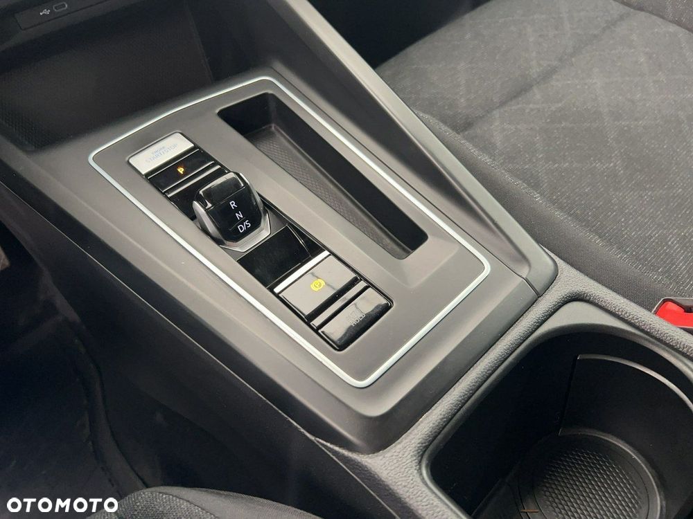 Volkswagen Golf 1.0 eTSI Life DSG - 18