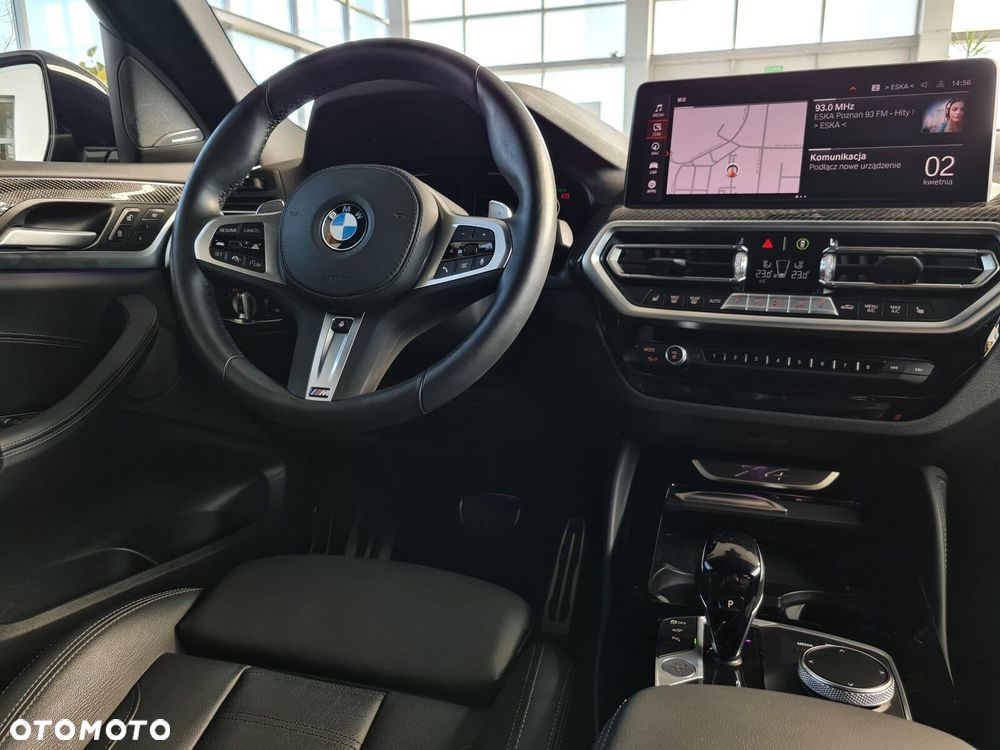 BMW X4 - 25
