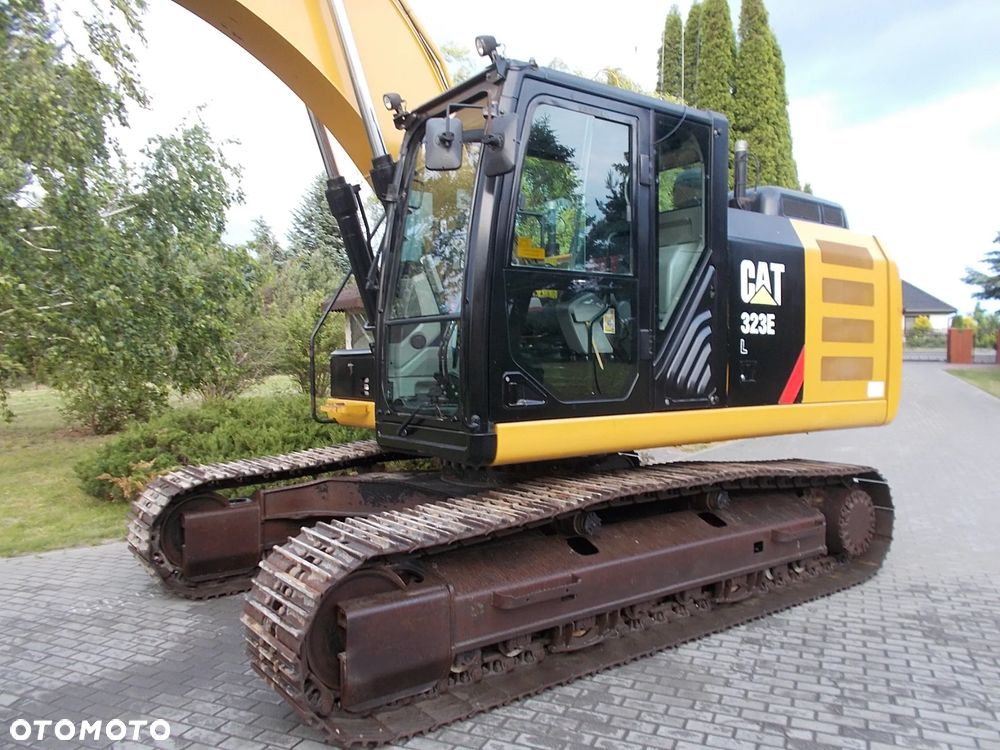 Caterpillar 323E - 11