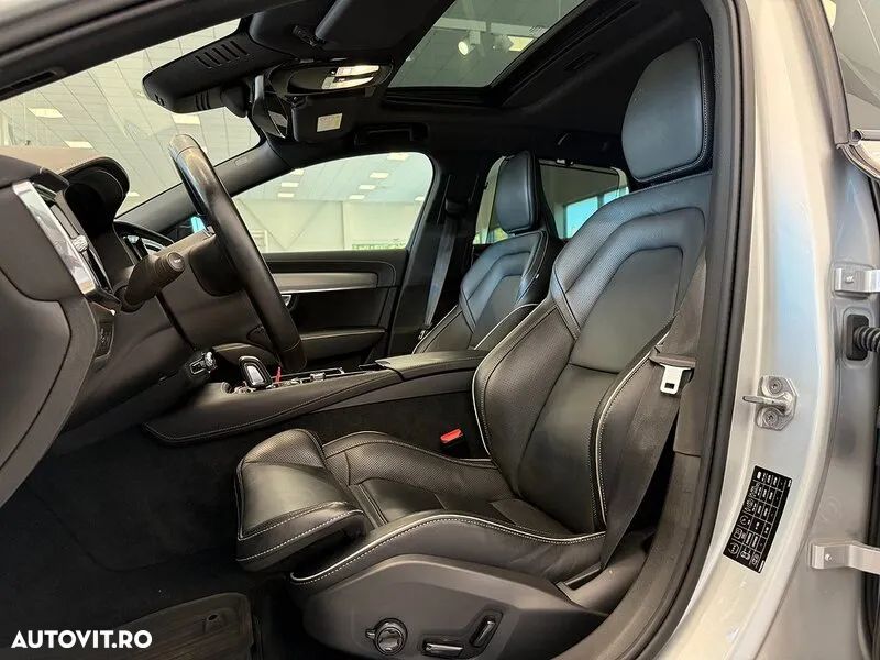 Volvo S90 T8 Recharge AWD Geartronic RDesign - 17