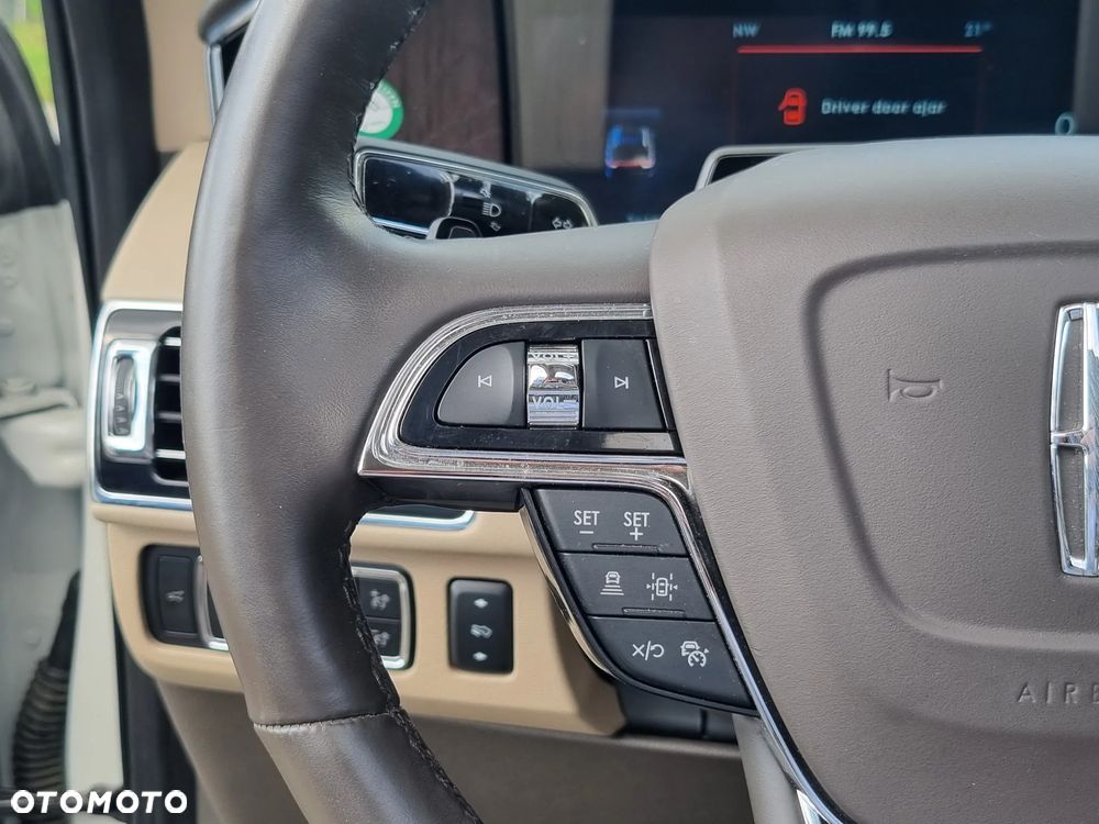 Lincoln Navigator - 16