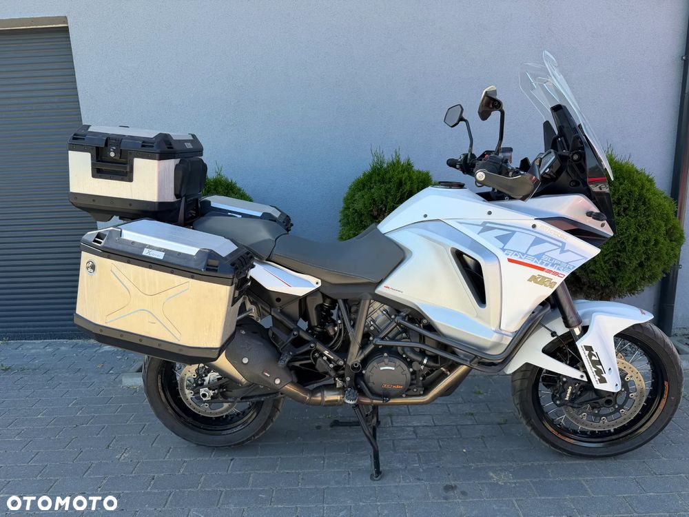 KTM Super Adventure - 13