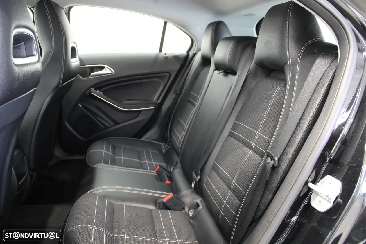 Mercedes-Benz A 180 CDi BE Urban - 27