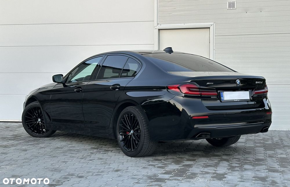 BMW Seria 5 540d xDrive mHEV sport - 3