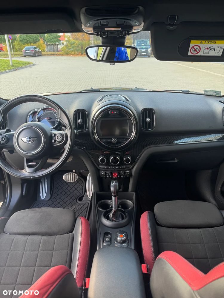 MINI John Cooper Works - 10