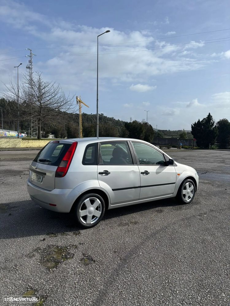 Ford Fiesta 1.25 Ambiente - 4