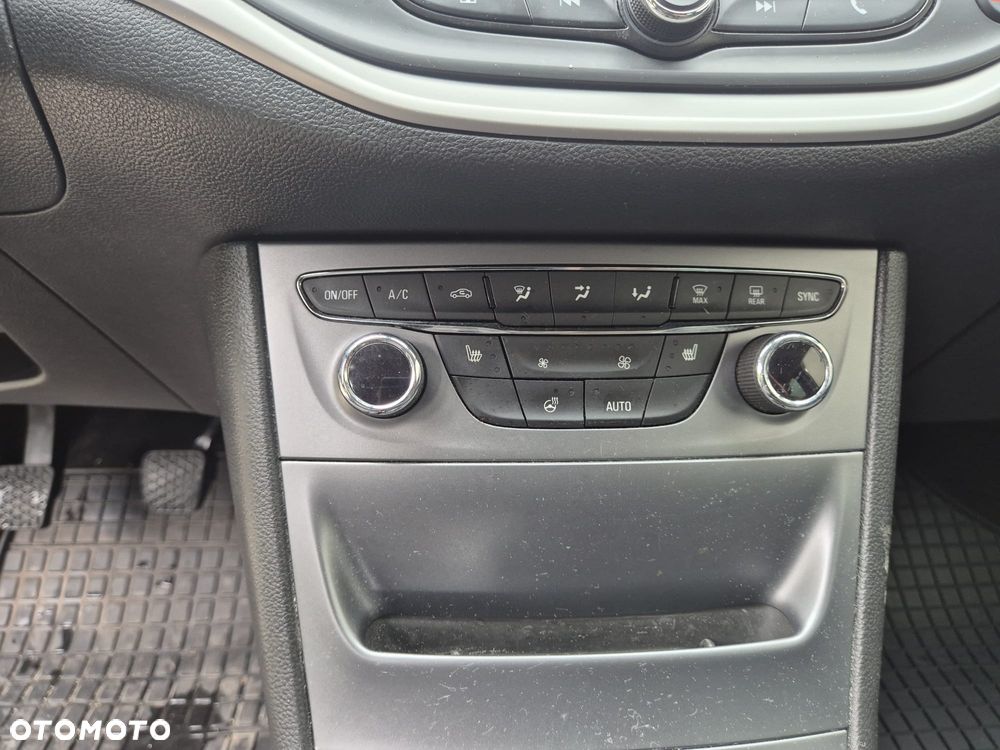 Opel Astra - 17