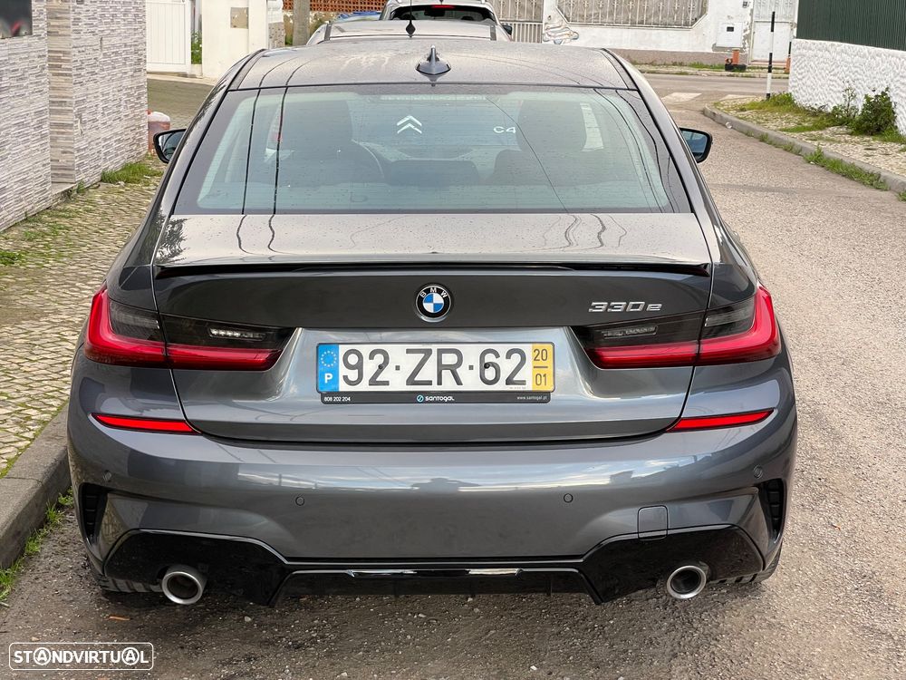 BMW 330 e Pack M Auto - 8