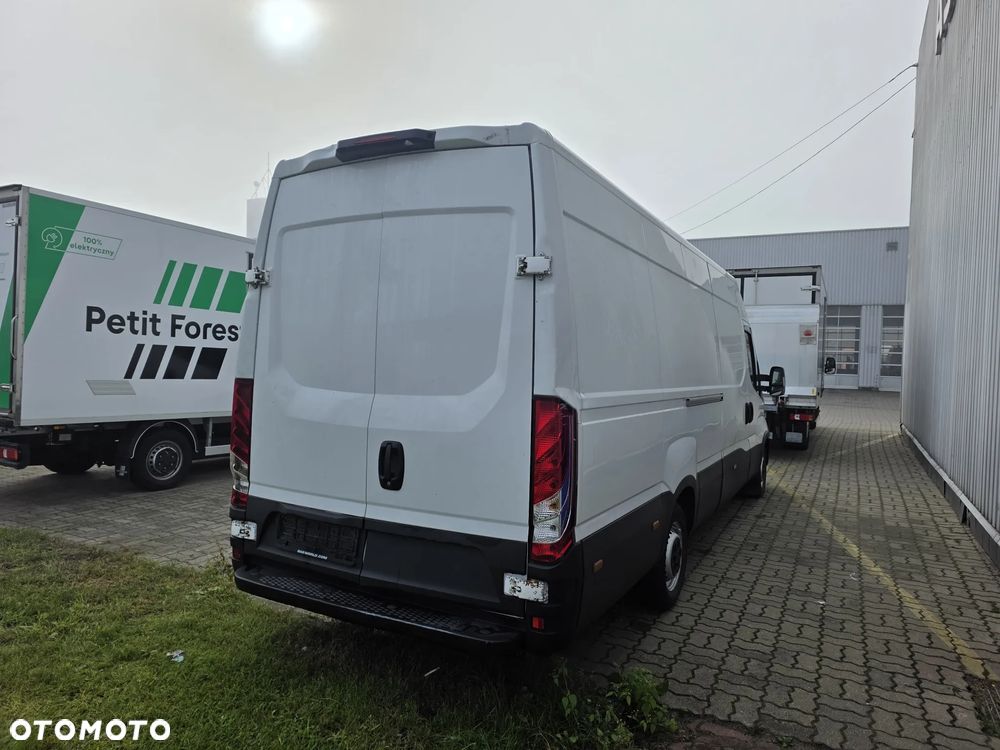 Iveco 35S16A8V Automat Maxi Kamera Czujniki Parkowania - 3