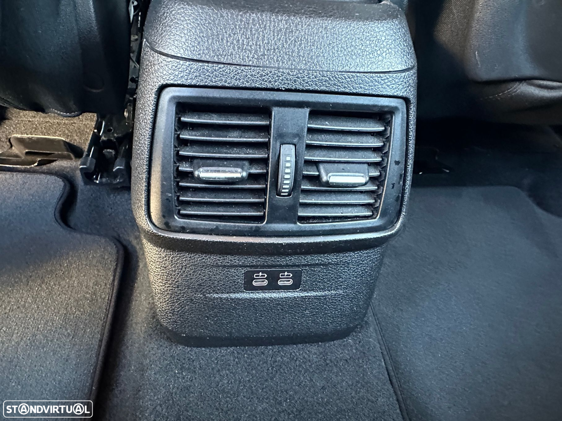 BMW 225xe Active Tourer Advantage - 12