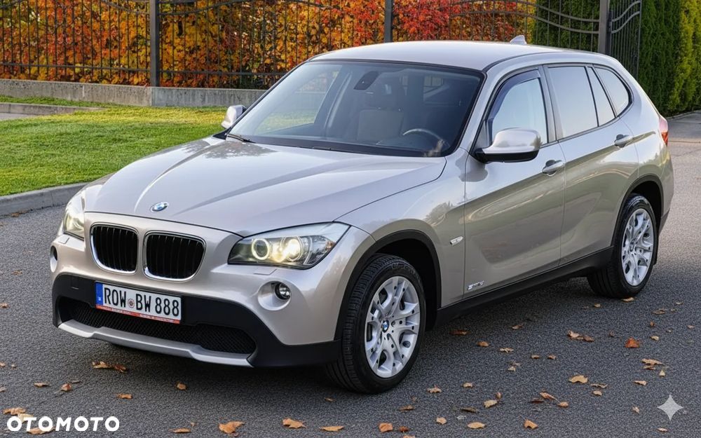 BMW X1 sDrive18i - 11