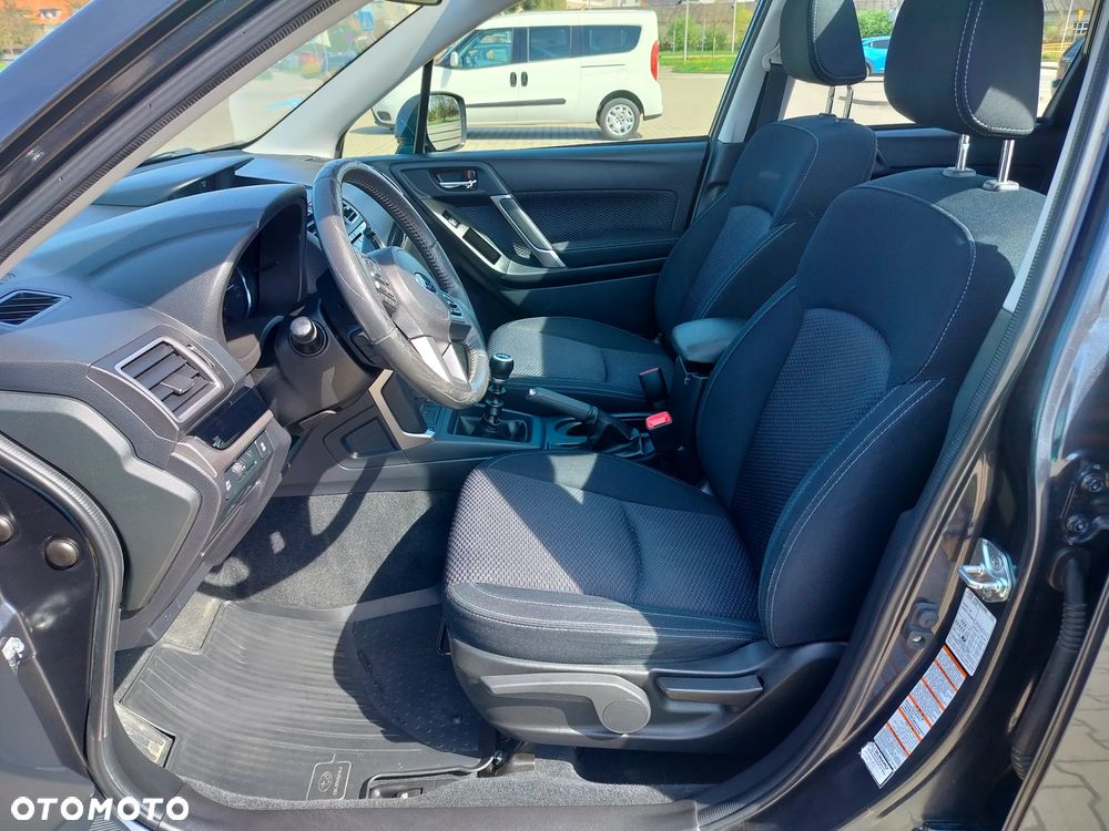 Subaru Forester 2.0D Exclusive EU6 - 8