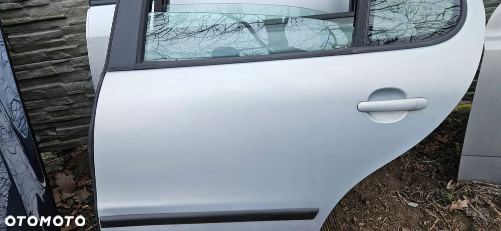 Seat Toledo II 1M Kompletne drzwi Tył Lewy Drzwi Tylne Lewe EUROPA Kolor LB7Z - 5