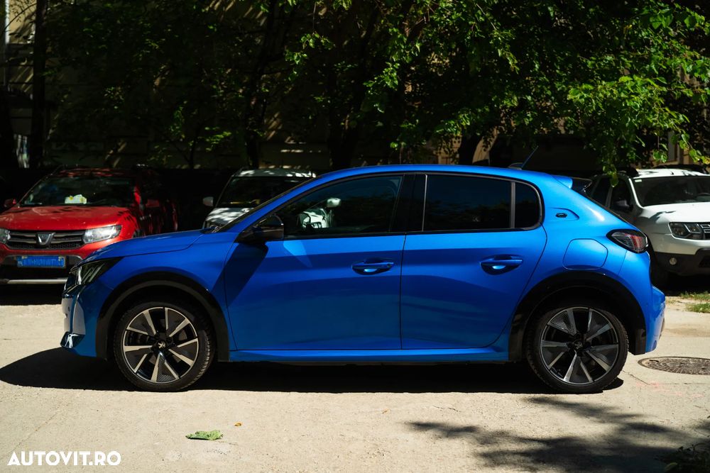 Peugeot 208 e-208 GT-Line - 4