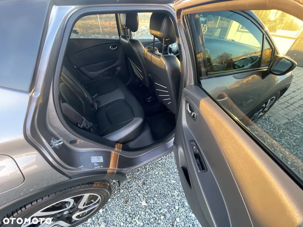 Renault Captur - 22