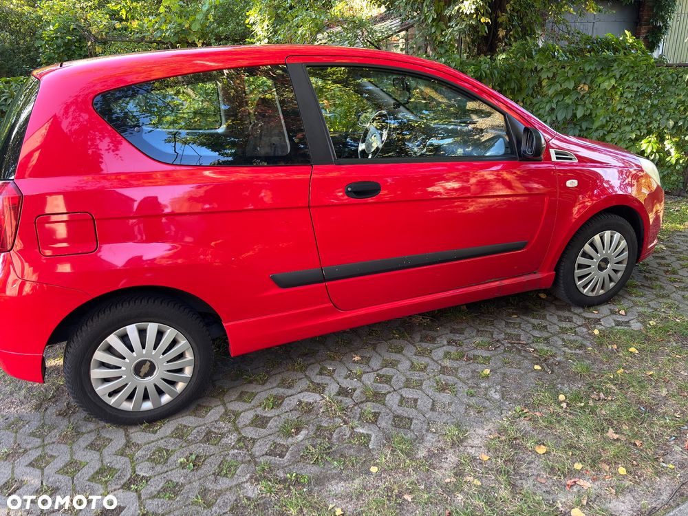 Chevrolet Aveo 1.2 16V Base - 4
