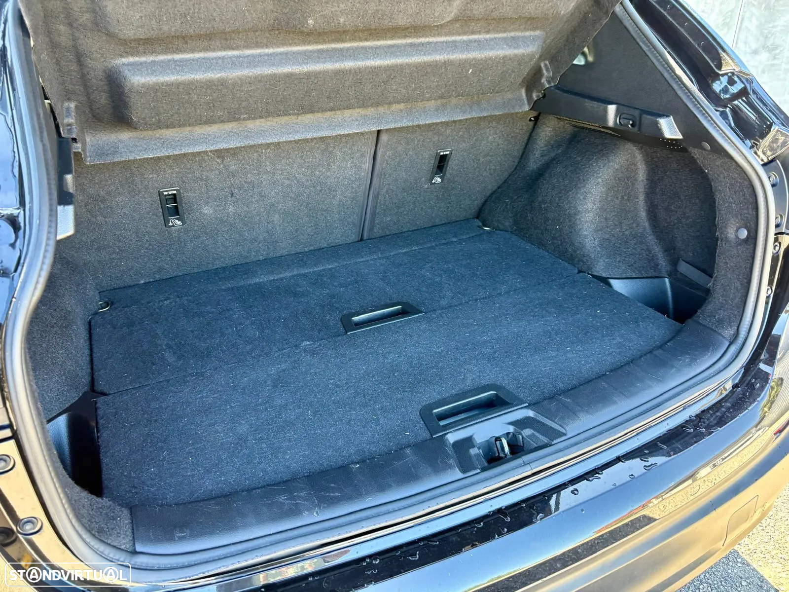 Nissan Qashqai 1.5 dCi N-Connecta Business - 21