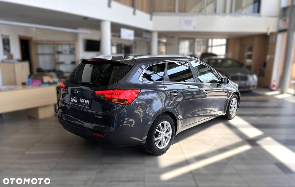 Kia Ceed 1.6 GDI Business Line - 6