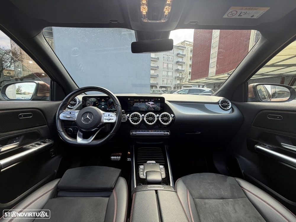 Mercedes-Benz GLA 250 e 8G-DCT AMG Line - 14