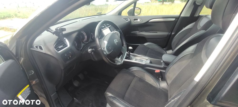 Citroën C4 1.2 PureTech Shine S&S - 4