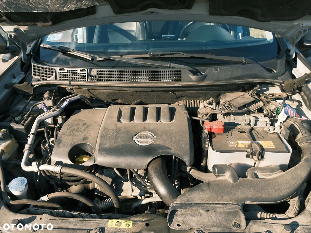 Nissan Qashqai 2.0 dCi 4x4 Tekna EU5 - 15