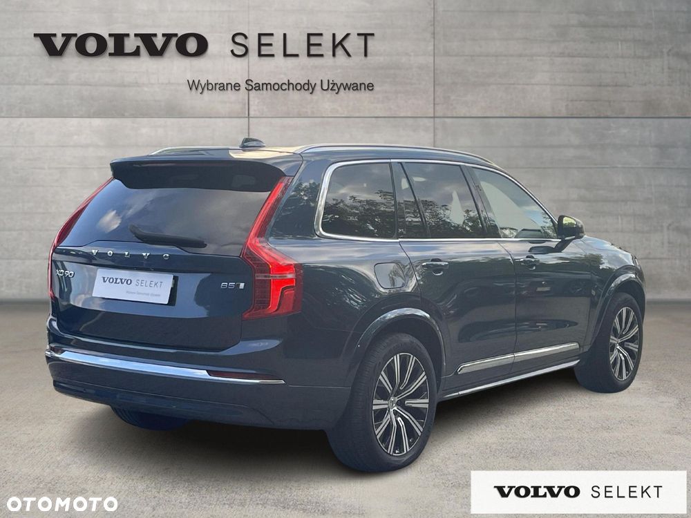 Volvo XC 90 - 9