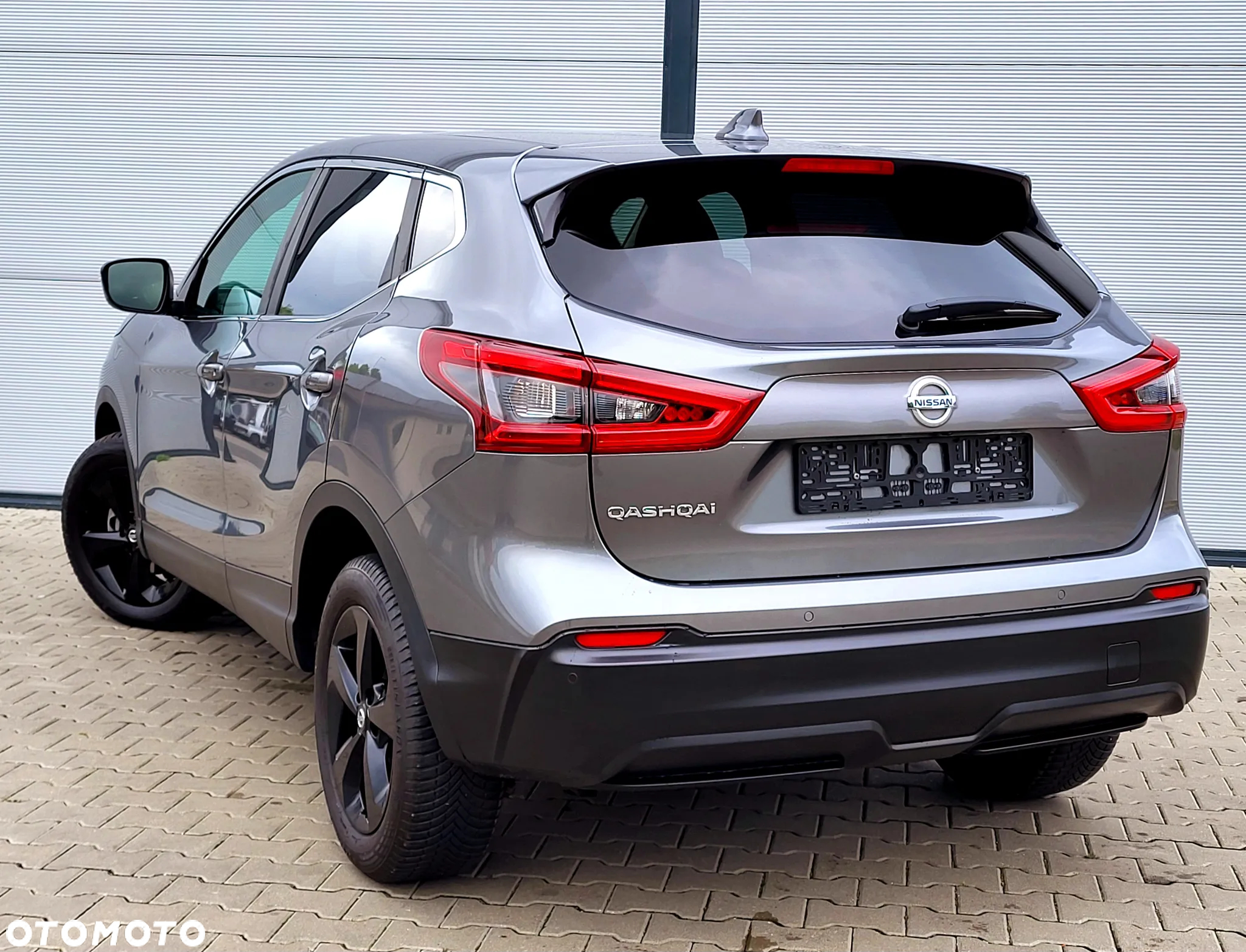Nissan Qashqai 1.6 DCi N-Connecta Xtronic - 22