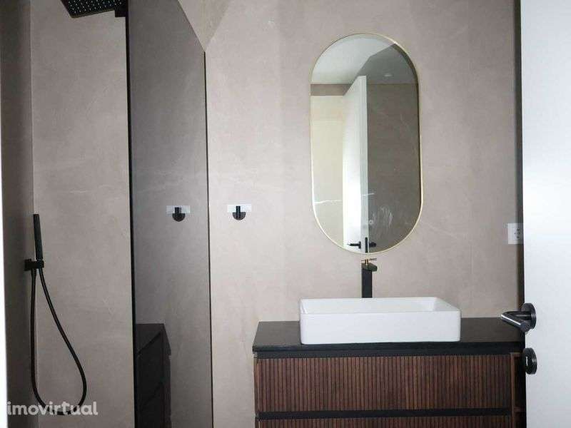 Fantástico T2 para arrendamento - Grande imagem: 2/12