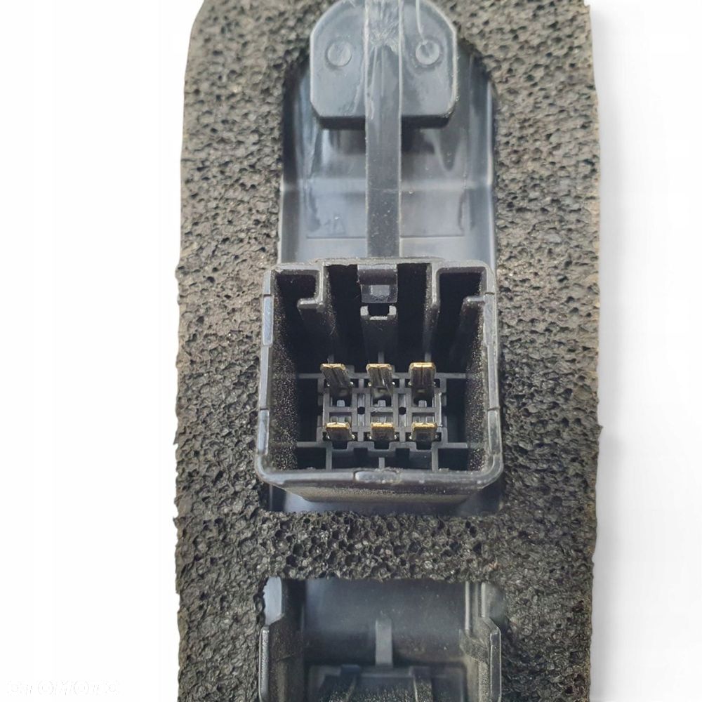 LAMPA PRAWA Ford Fiesta Mk6 VI lift 5D prawy tył tylna pasażera Europa - 7