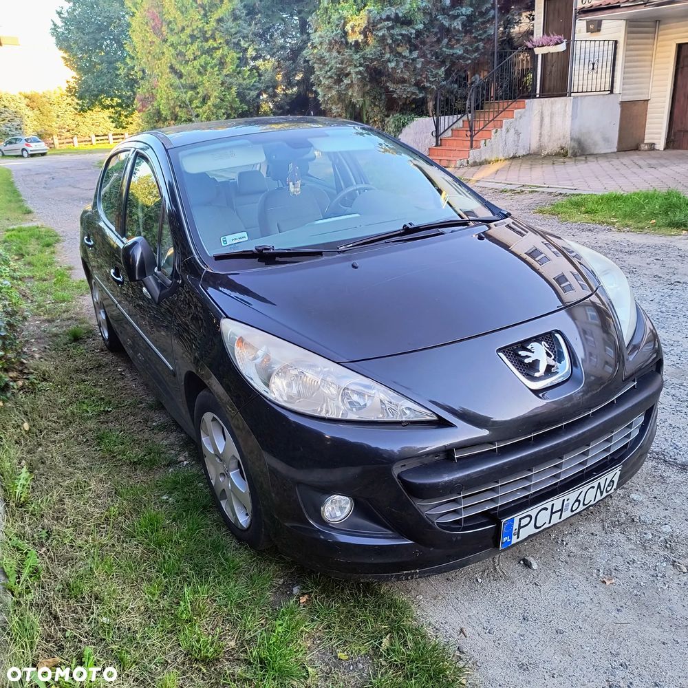 Peugeot 207 1.4 HDi Presence - 2