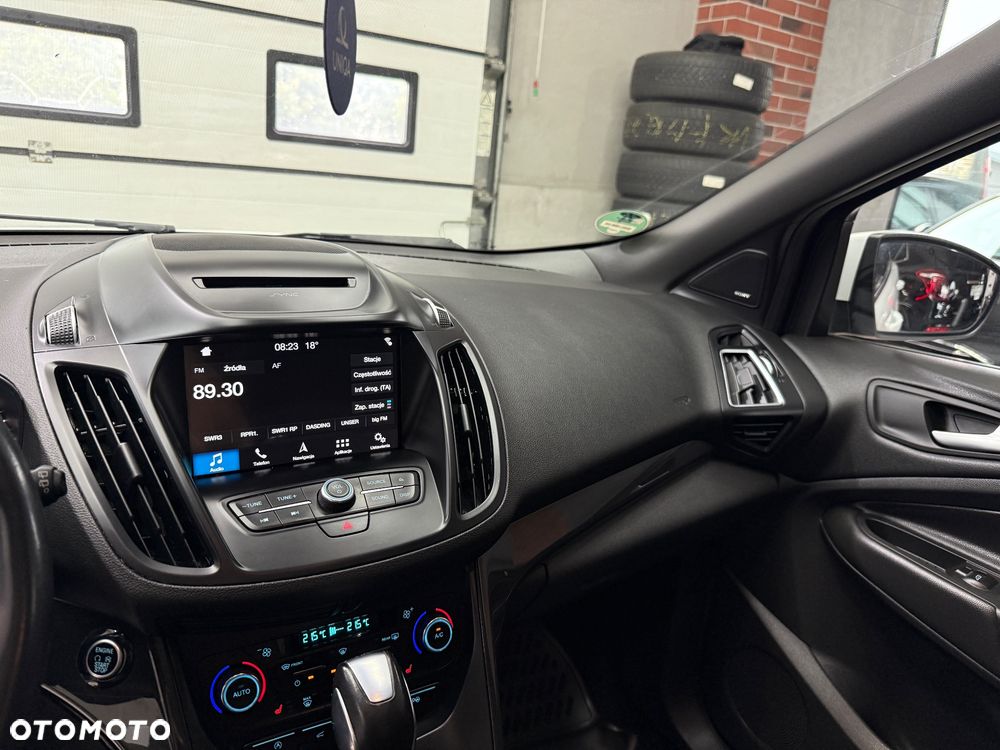 Ford Kuga 2.0 TDCi 4x4 ST-Line - 26