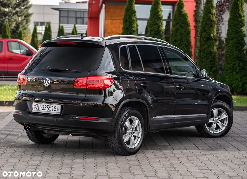Volkswagen Tiguan - 13