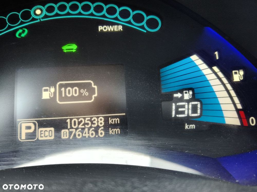 Nissan Leaf 30kWh Tekna - 23