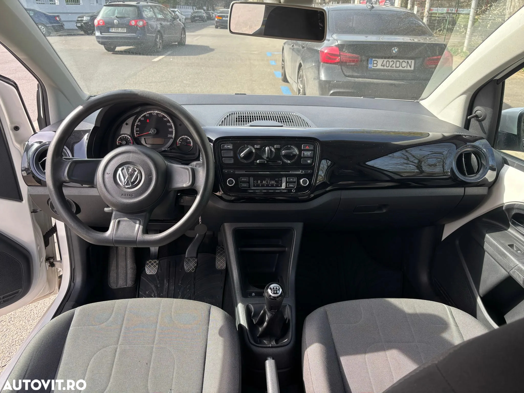 Volkswagen up! - 11