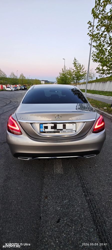 Mercedes-Benz C - 4
