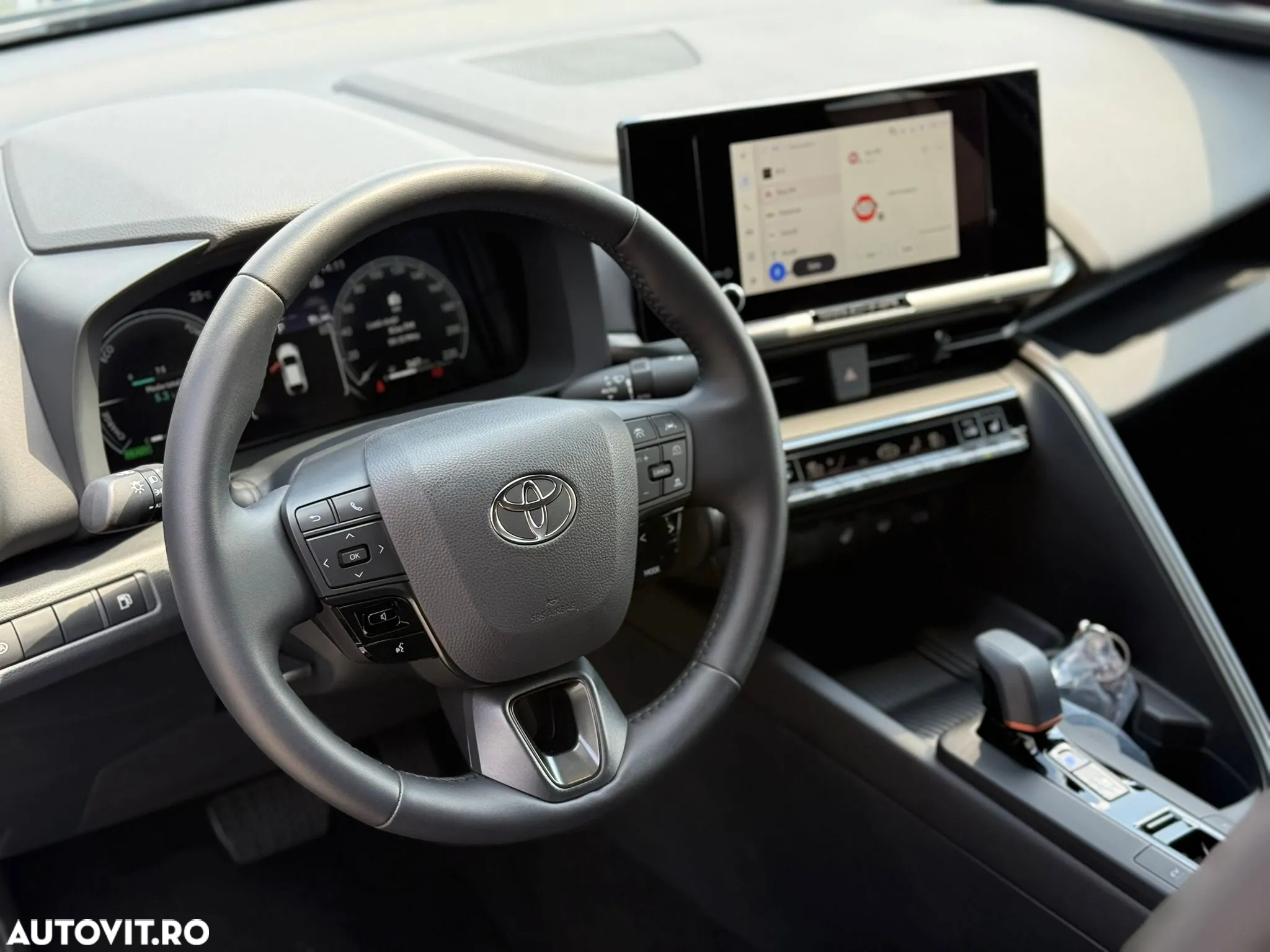 Toyota C-HR 2.0 HEV 197 CP 4x2 CVT Dynamic - 11