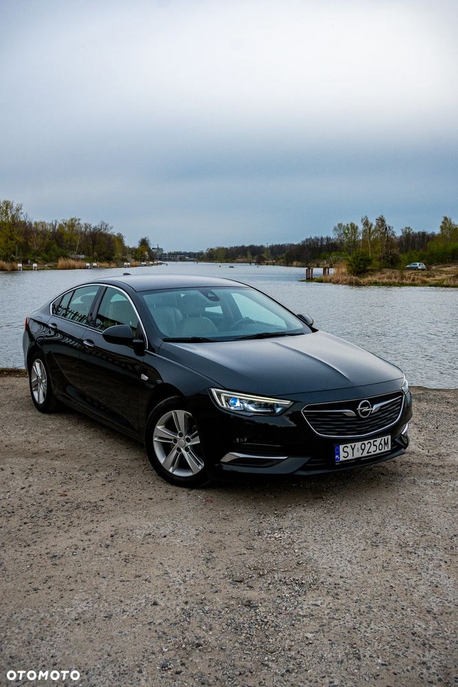 Opel Insignia 1.6 CDTI Cosmo ecoFLEX S&S - 2