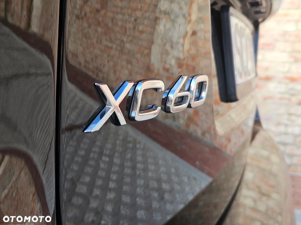 Volvo XC 60 - 6