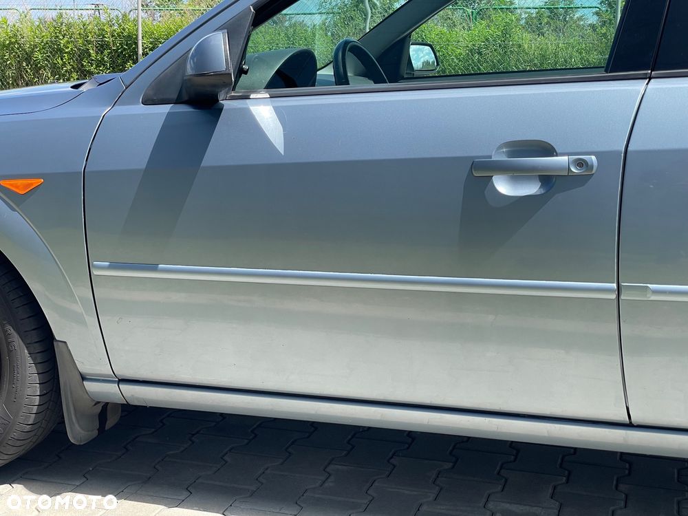 Ford Mondeo - 7