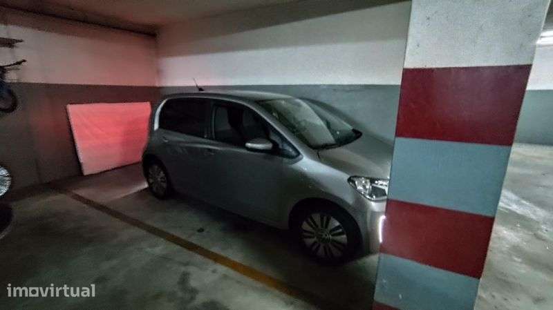 Lugar garagem próxima salvador Caetano - Grande imagem: 5/5