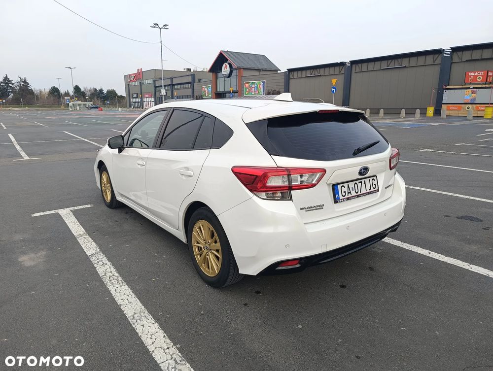 Subaru Impreza - 2