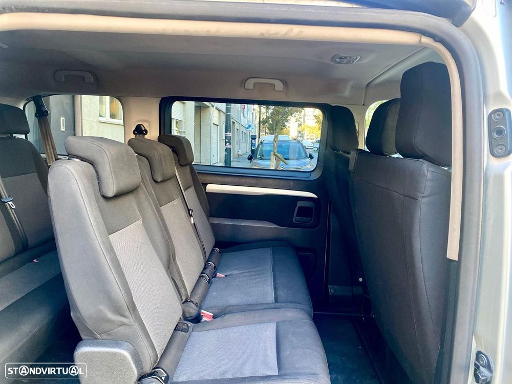 Peugeot Traveller 2.0 BlueHDi L2H1 Business Standard - 30